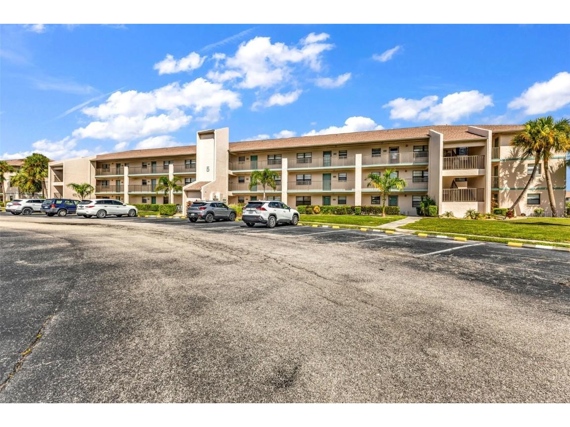 175 Kings Highway #B3 Punta Gorda FL 33983 C7515430 image2