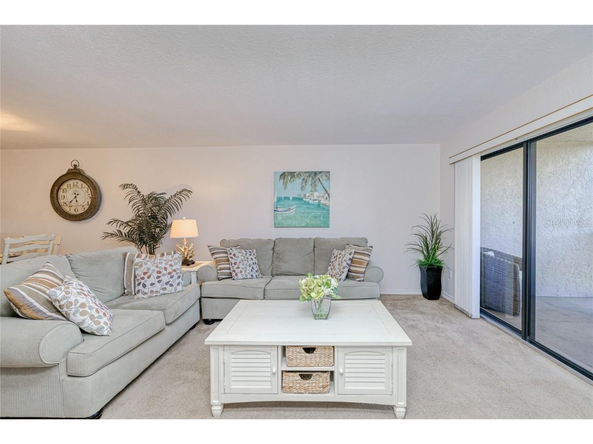 175 Kings Highway #B5 Punta Gorda FL 33983 C7516210 image4