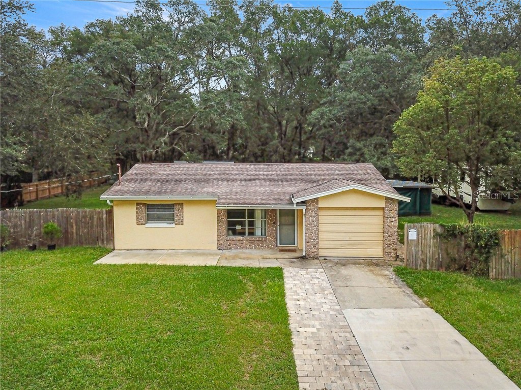 175 N Sportsman Point Inverness FL 34453 OM665375 image1