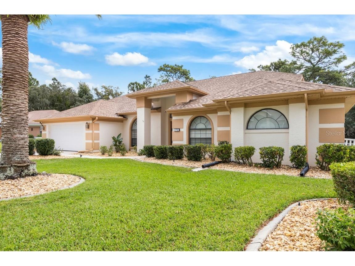175 Pine Street Homosassa FL 34446 W7858063 image1