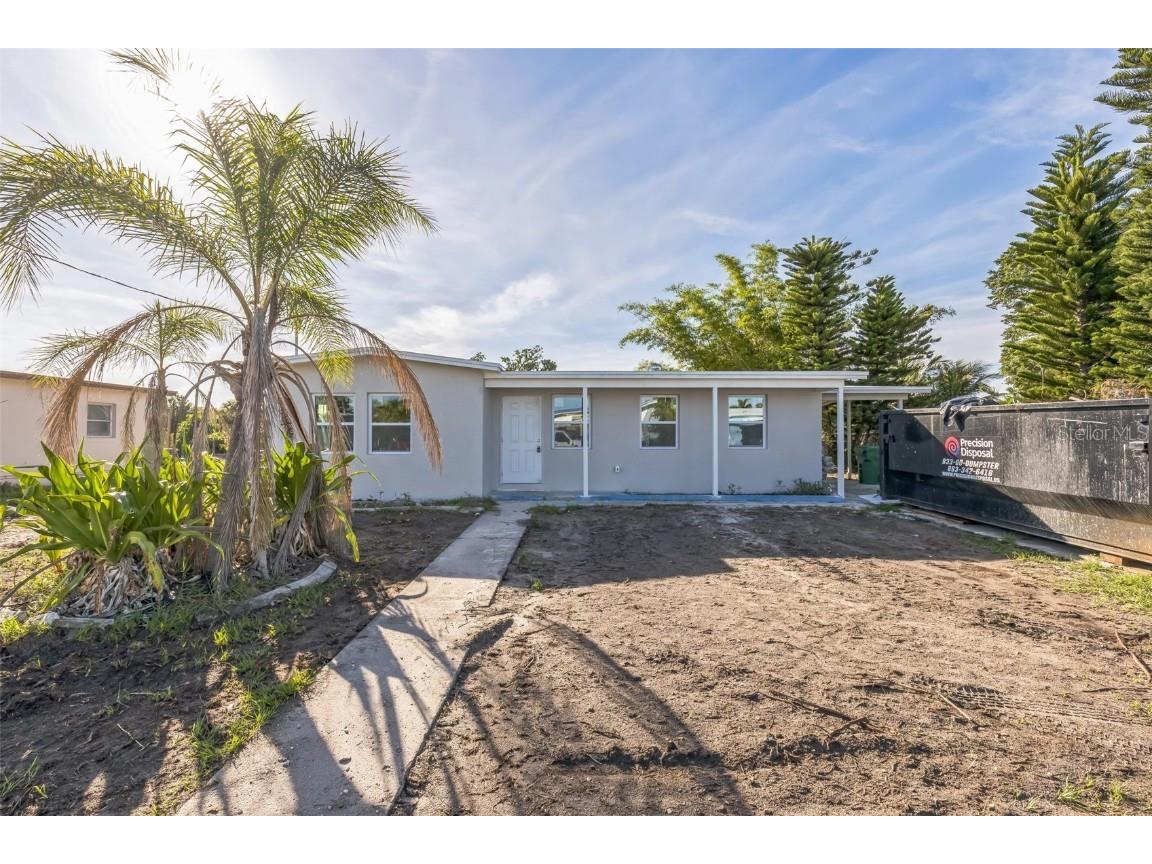 175 Rodgers Avenue NE Port Charlotte FL 33952 C7511178 image1