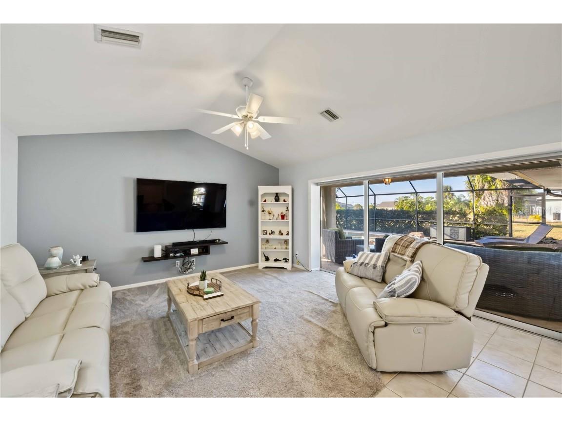 175 Rotonda Boulevard N Rotonda West FL 33947 D6144971 image14