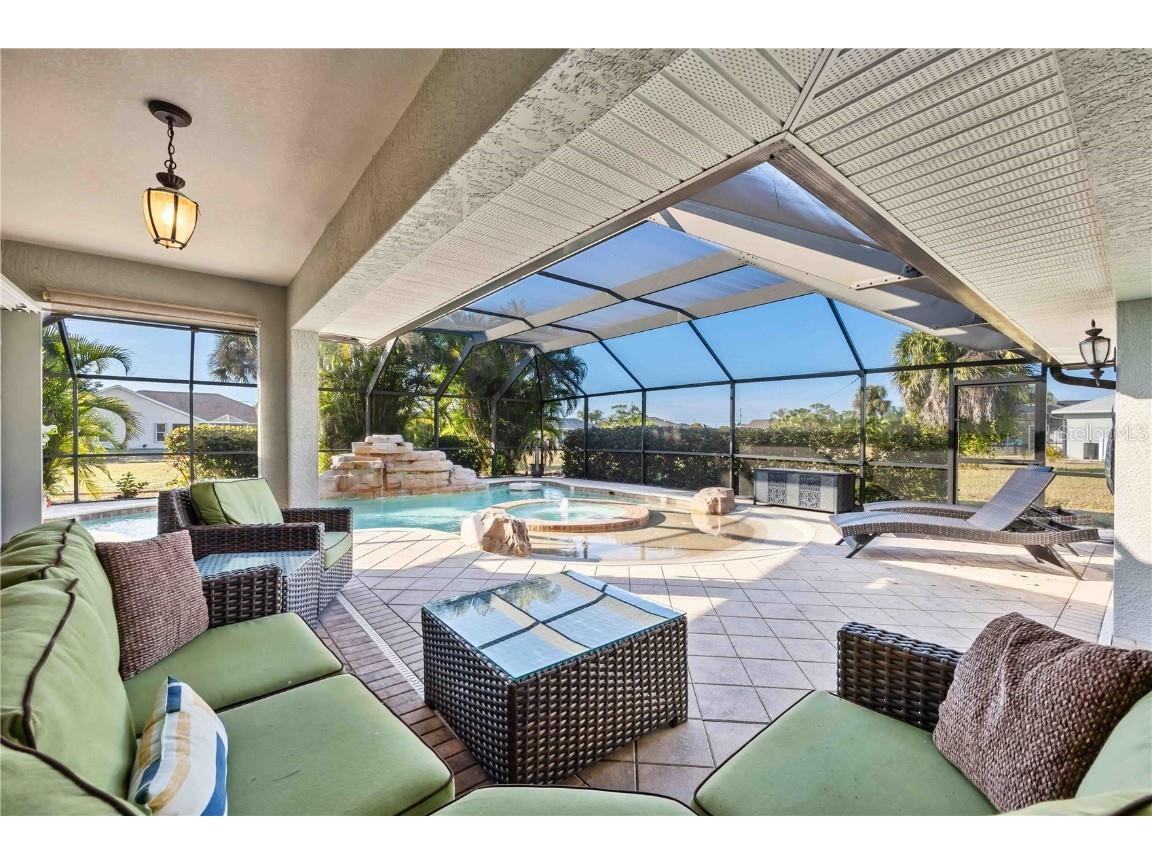 175 Rotonda Boulevard N Rotonda West FL 33947 D6144971 image17