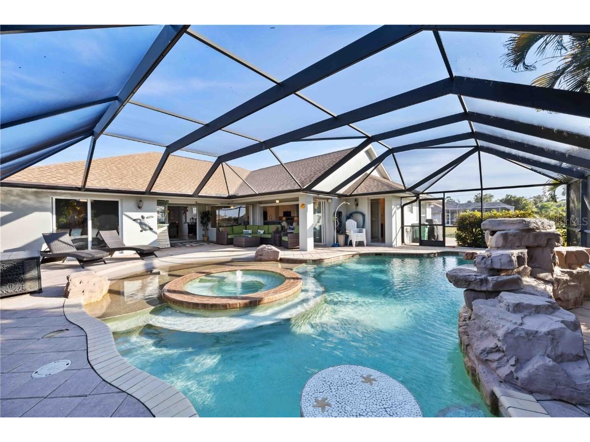 175 Rotonda Boulevard N Rotonda West FL 33947 D6144971 image4