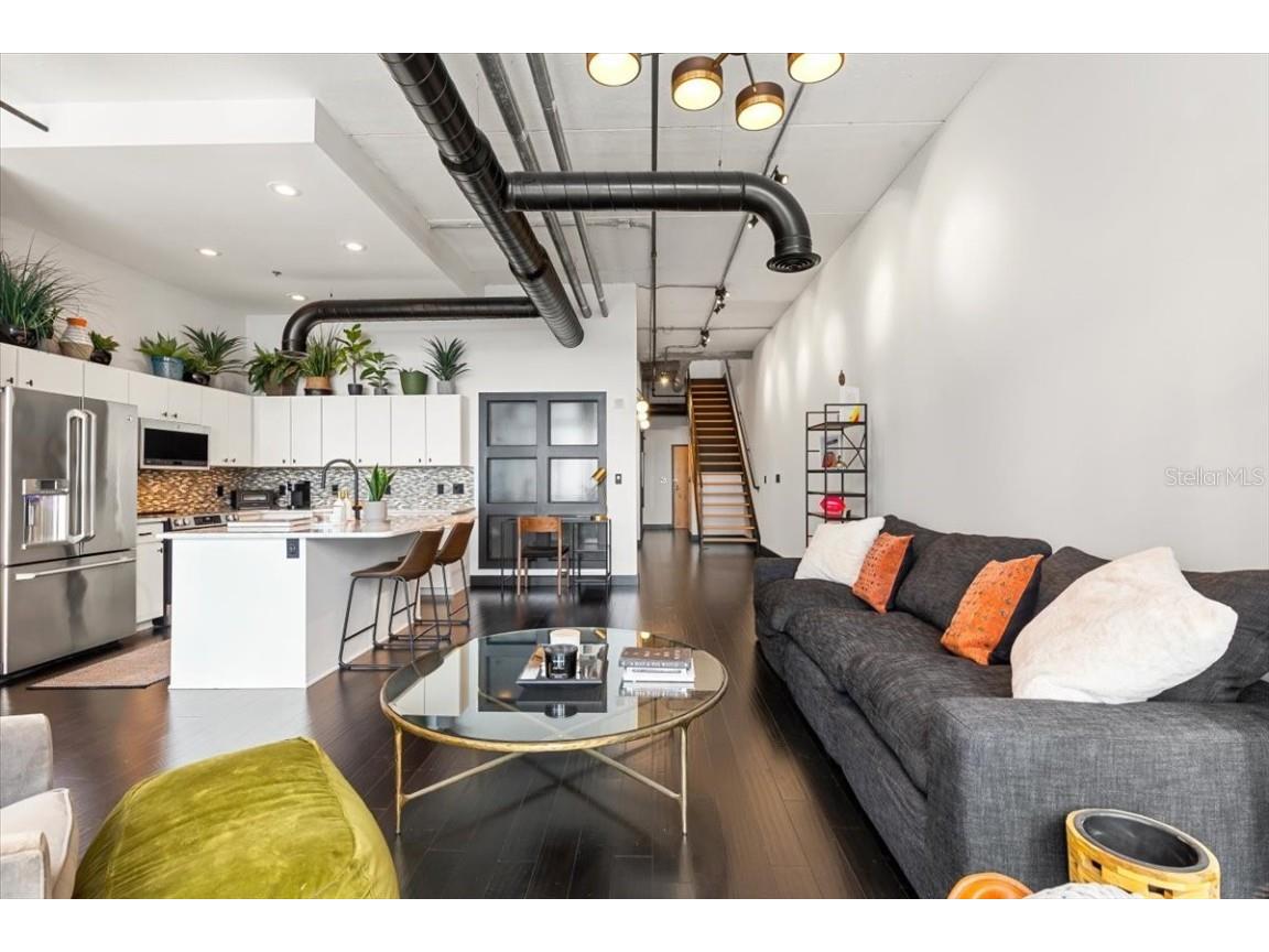 175 S 2nd Street S #PH-16 Saint Petersburg FL 33701 TB8387177 image13