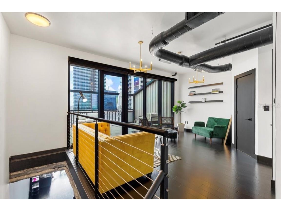 175 S 2nd Street S #PH-16 Saint Petersburg FL 33701 TB8387177 image20