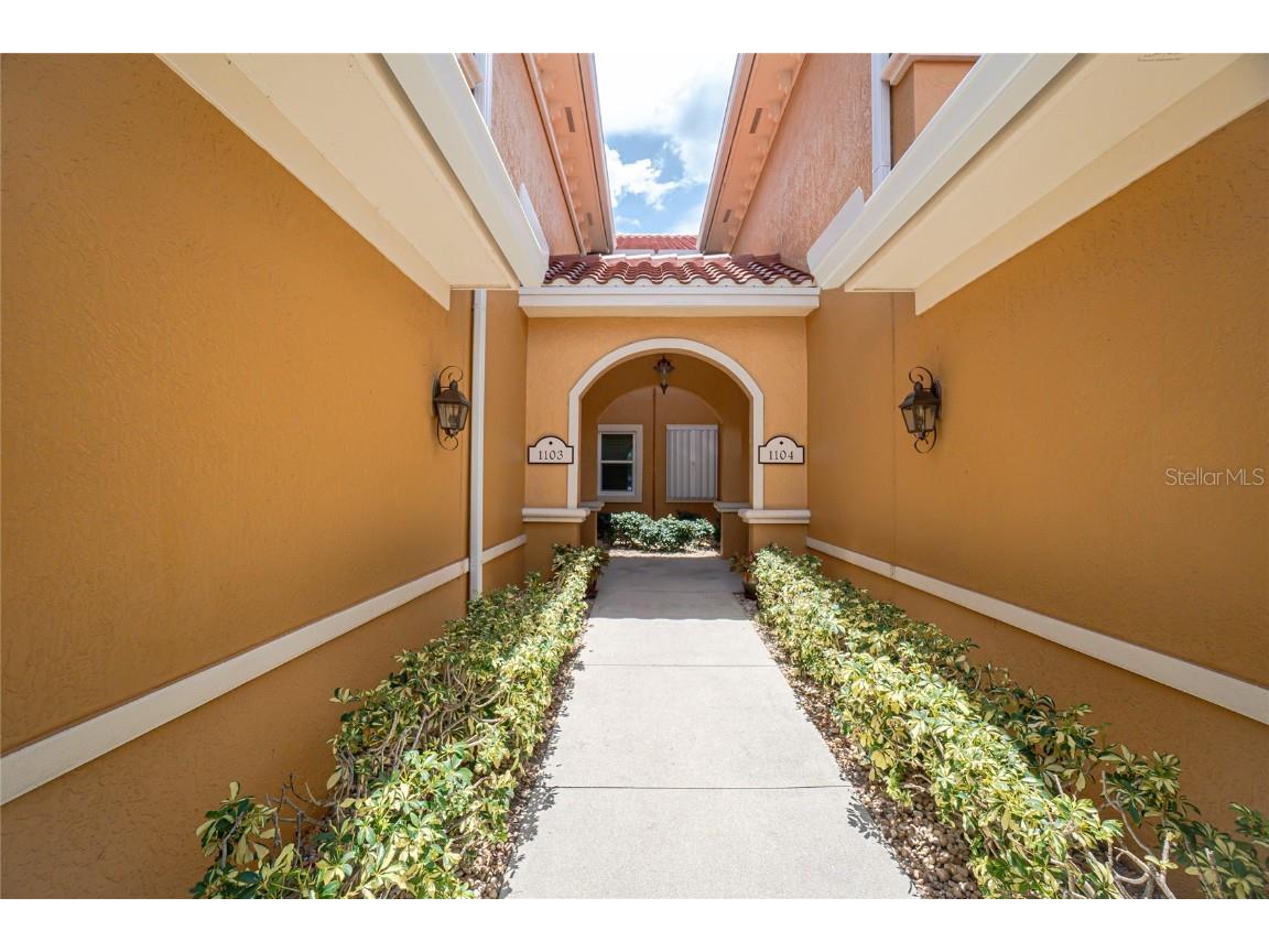 175 Shadroe Cove Circle #1104 Cape Coral FL 33991 C7512849 image2