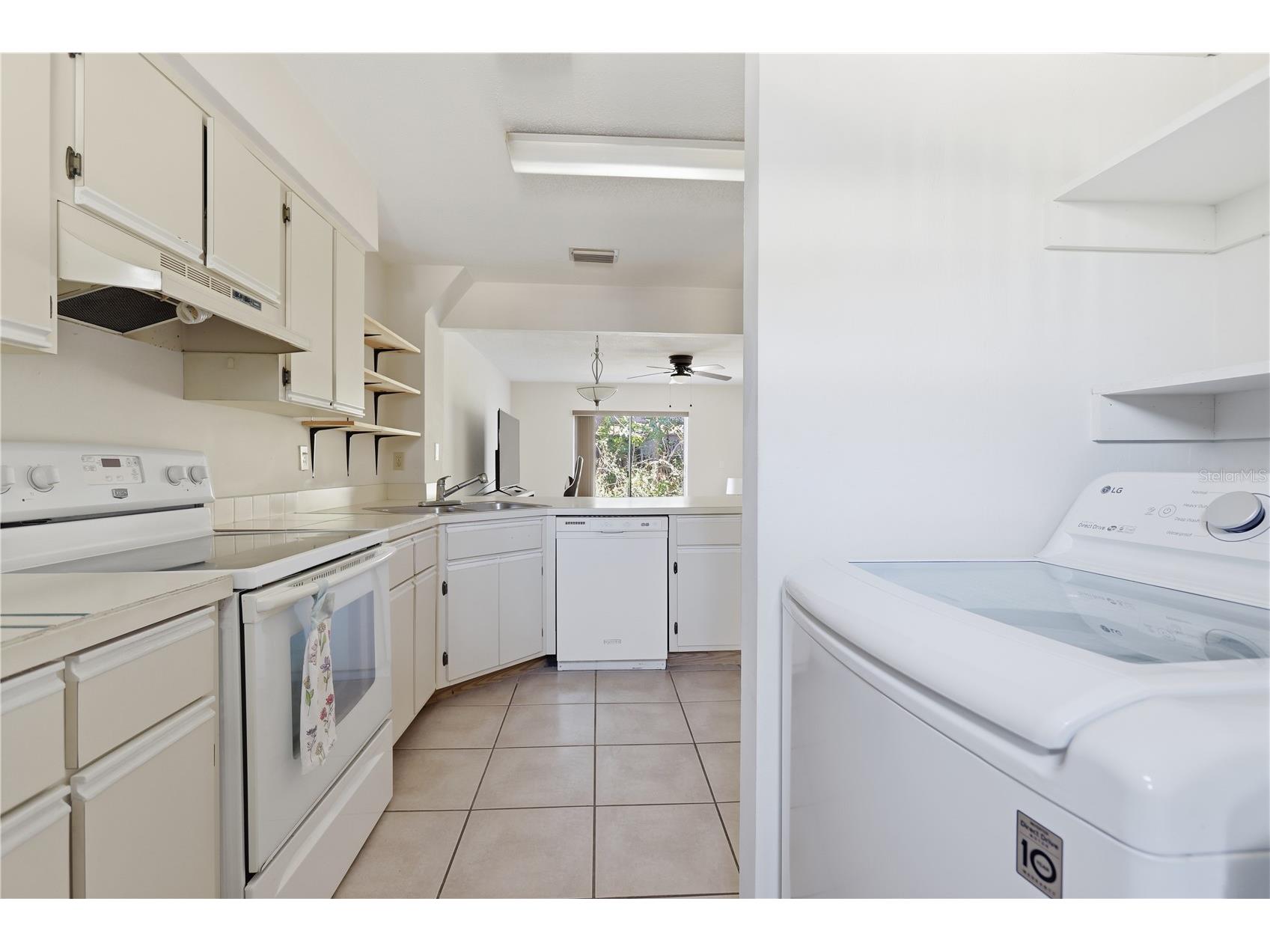 175 Yorktowne Drive #21 Daytona Beach FL 32119 V4947555 image4