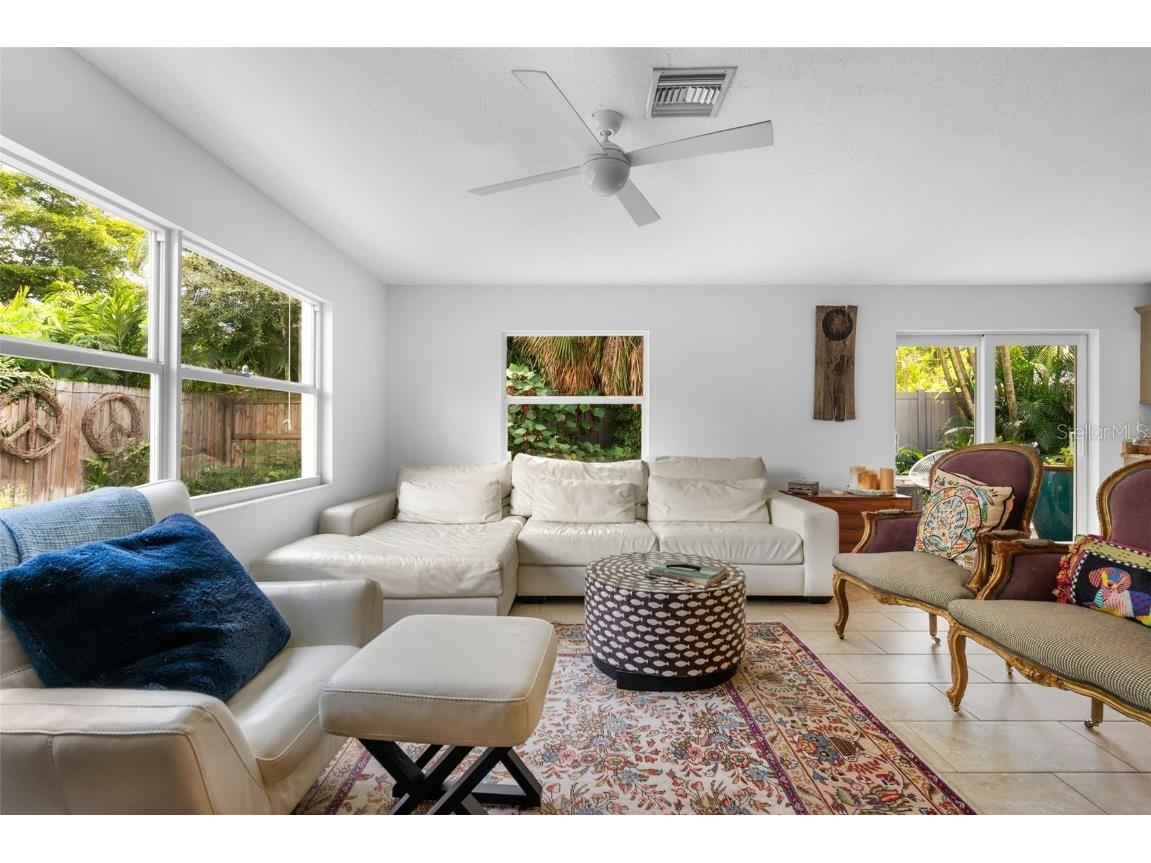 1750 Alta Vista Street Sarasota FL 34236 A4672680 image11