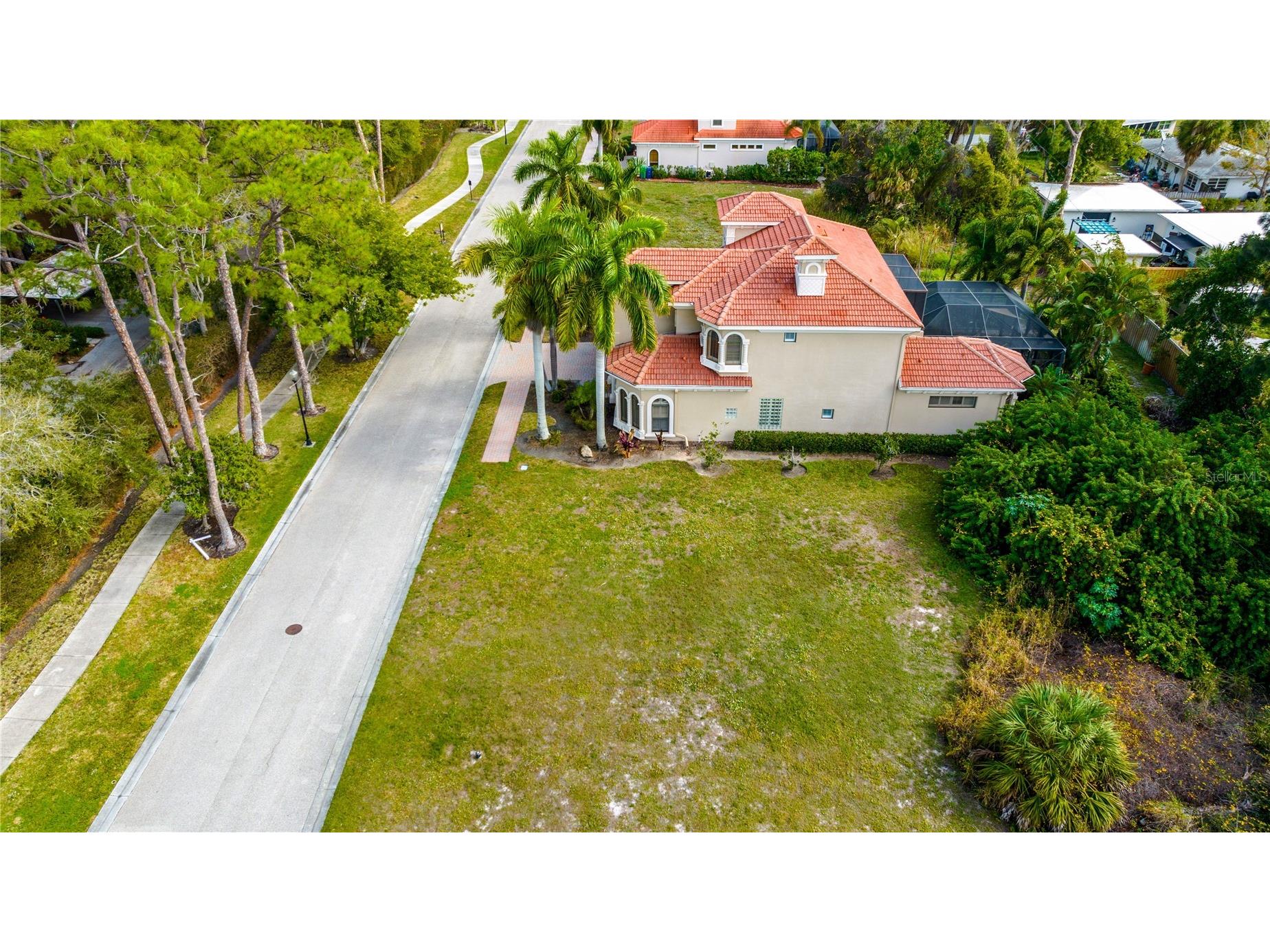 1750 Assisi Drive #6 Sarasota FL 34231 T3549571 image1