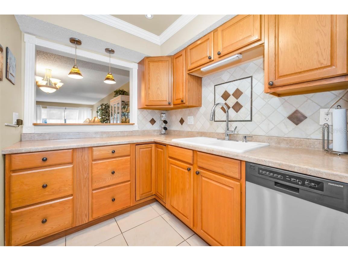 1750 Belleair Forest Drive #A7 Belleair FL 33756 W7880820 image21