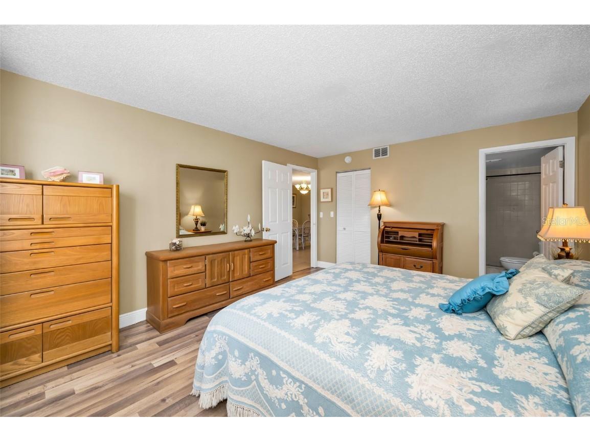 1750 Belleair Forest Drive #A7 Belleair FL 33756 W7880820 image24