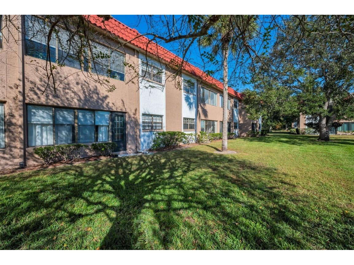 1750 Belleair Forest Drive #A7 Belleair FL 33756 W7880820 image33