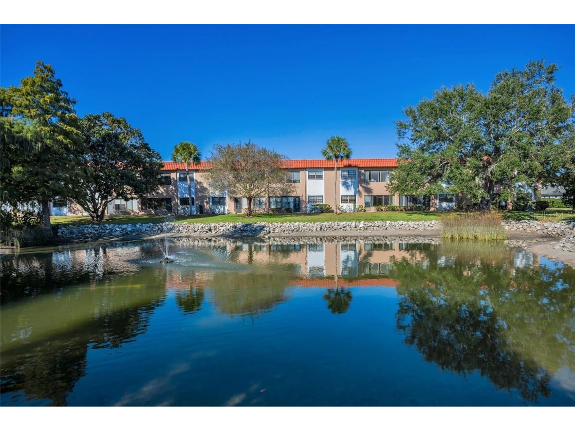 1750 Belleair Forest Drive #A7 Belleair FL 33756 W7880820 image54