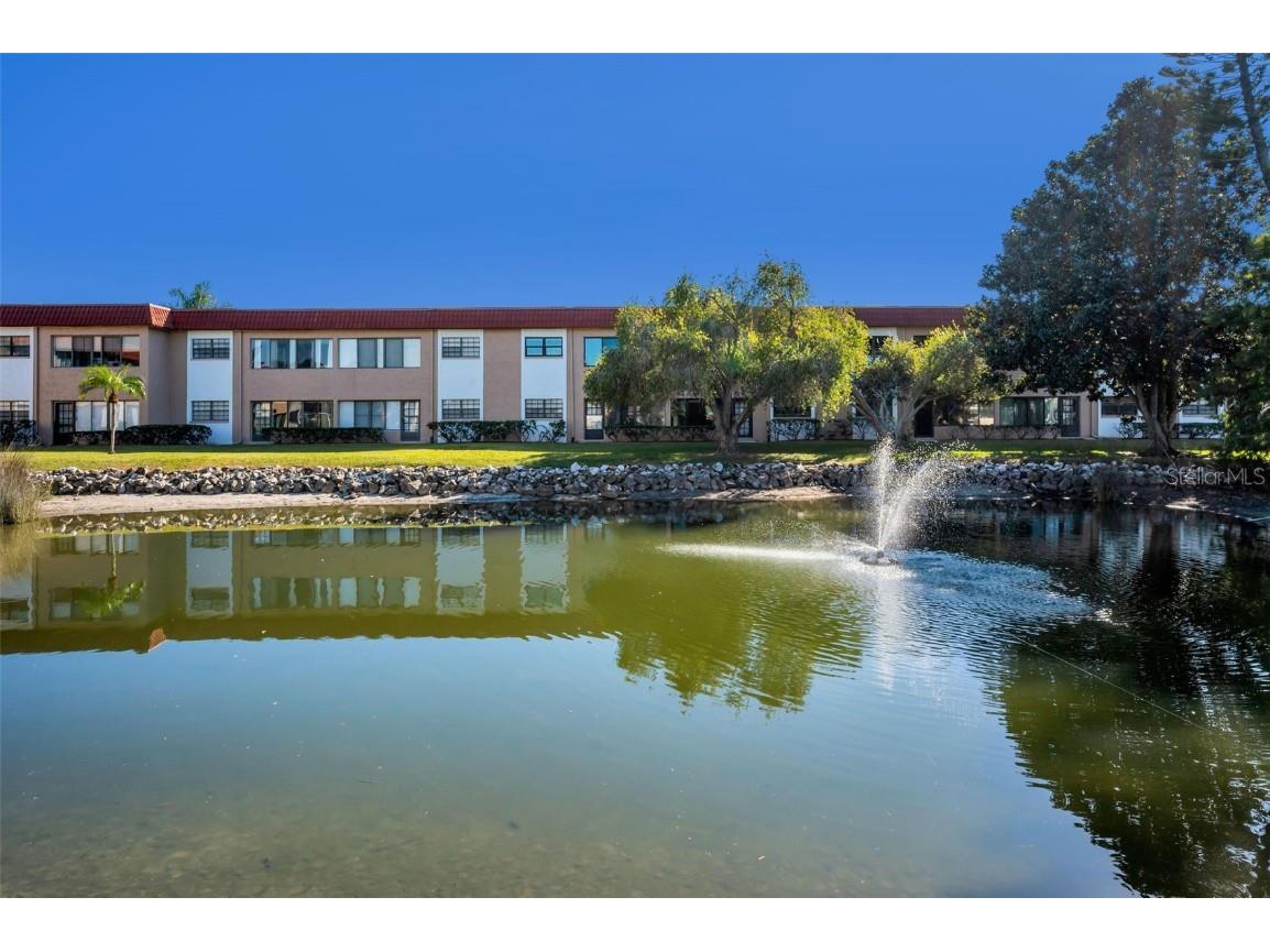 1750 Belleair Forest Drive #A7 Belleair FL 33756 W7880820 image82