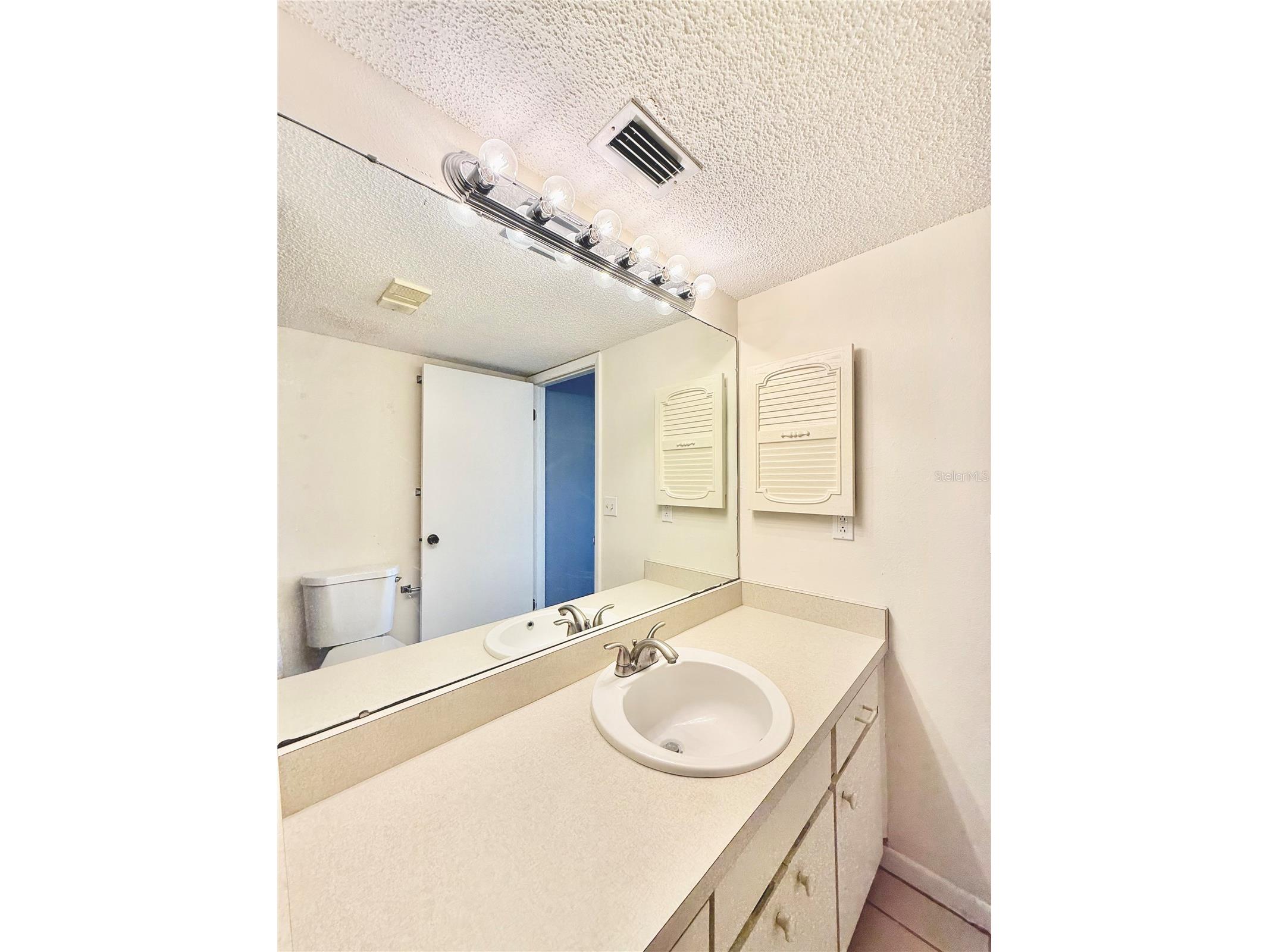 1750 Belleair Forest Drive #A8 Belleair FL 33756 TB8469736 image43