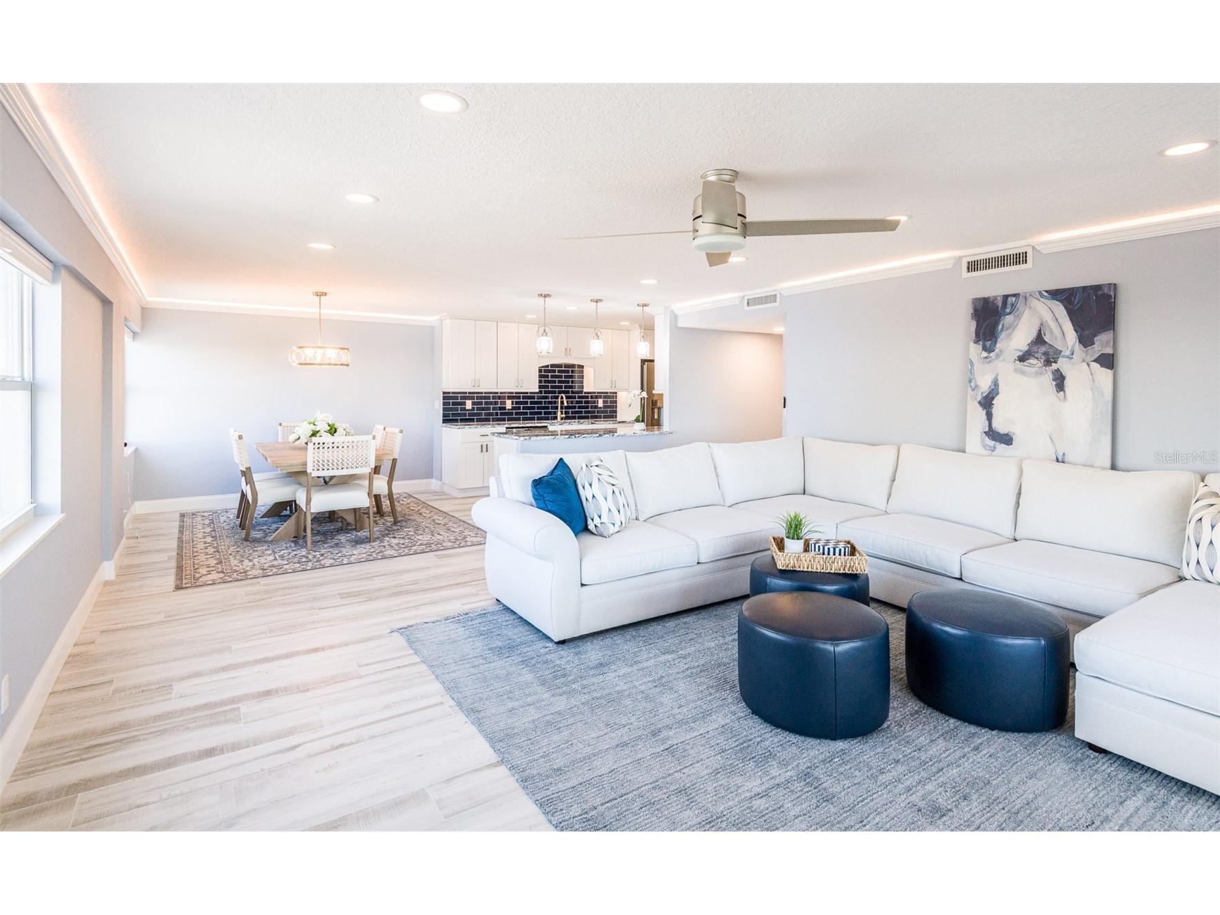 1750 Benjamin Franklin Drive #10G Sarasota FL 34236 - LIDO BEACH A4680259 image11