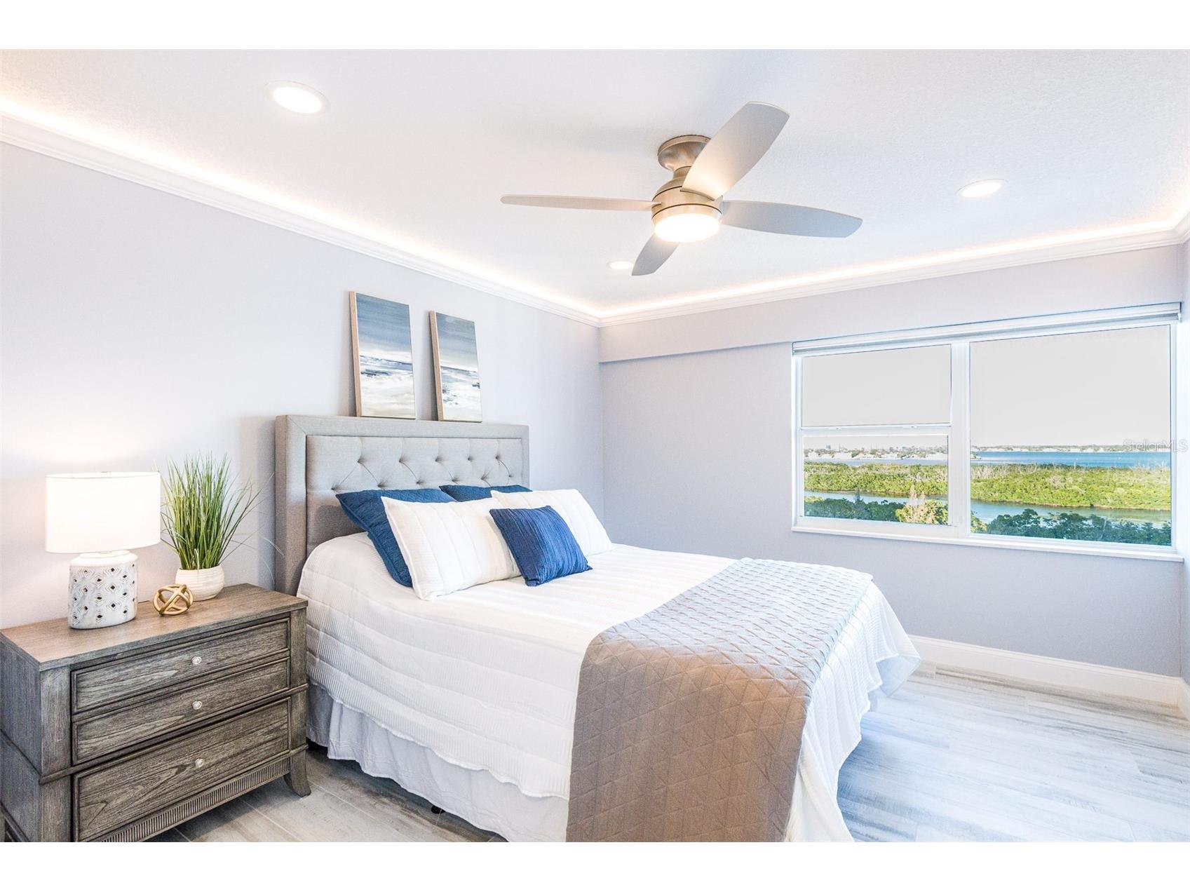 1750 Benjamin Franklin Drive #10G Sarasota FL 34236 - LIDO BEACH A4680259 image22