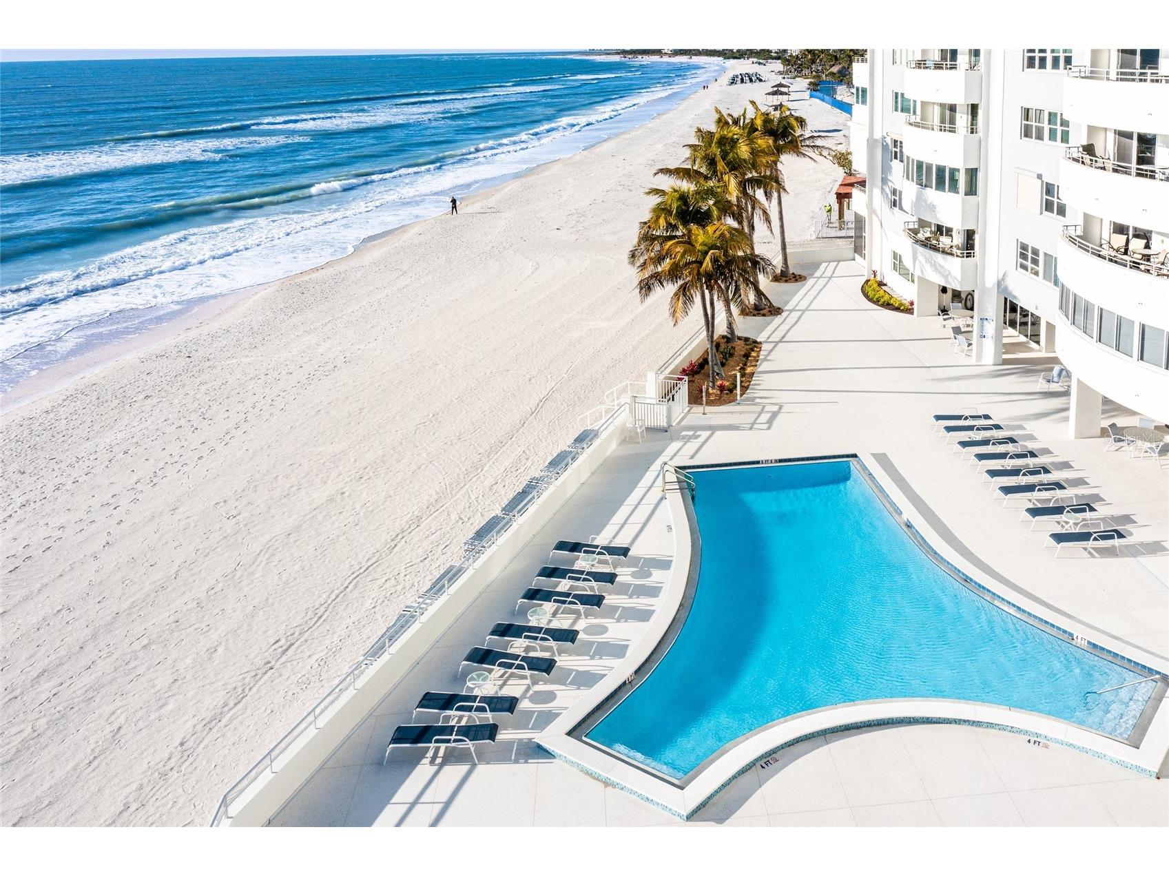 1750 Benjamin Franklin Drive #10G Sarasota FL 34236 - LIDO BEACH A4680259 image5