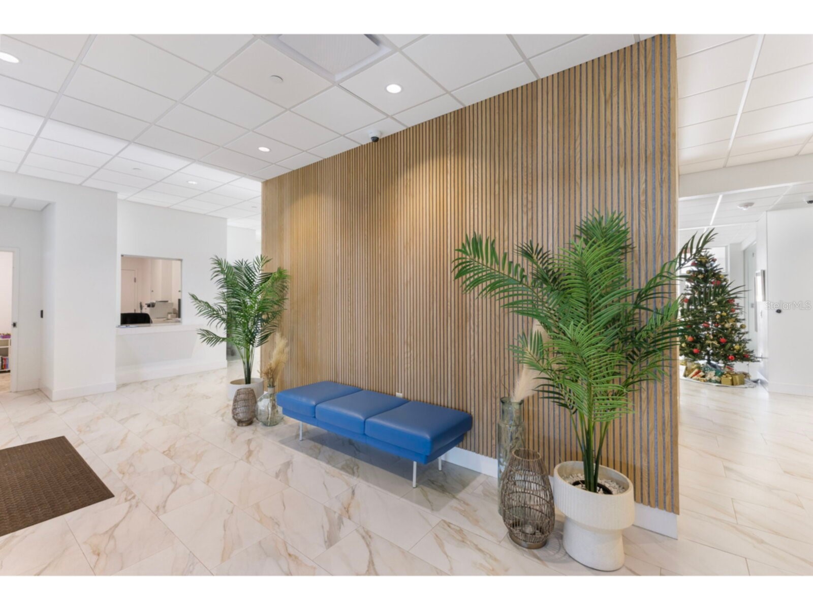 1750 Benjamin Franklin Drive #1D Sarasota FL 34236 A4695528 image5