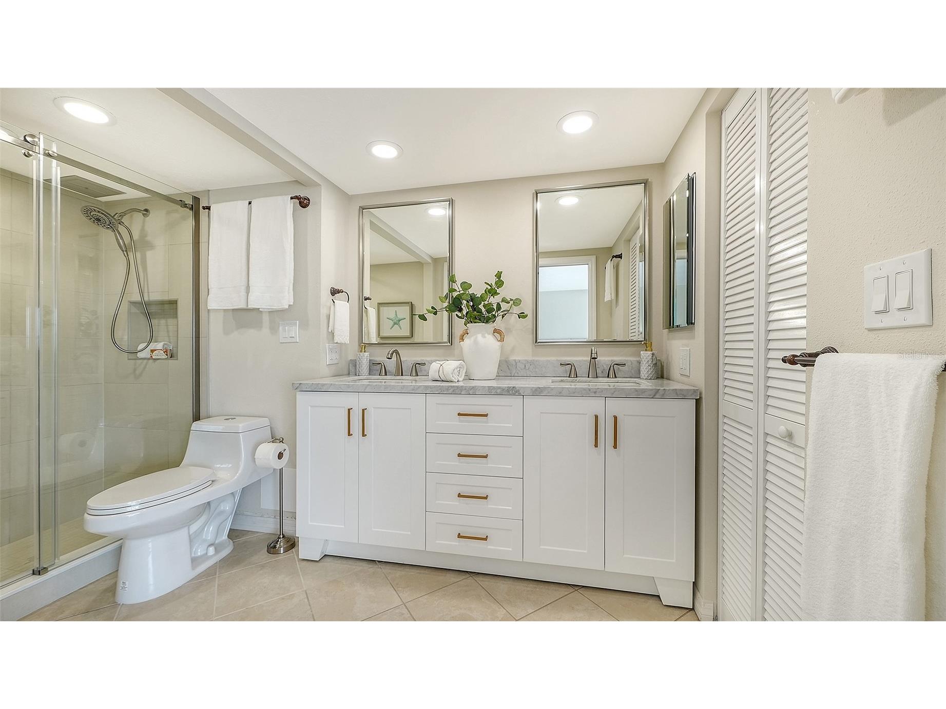 1750 Benjamin Franklin Drive #5F Sarasota FL 34236 - THE GULF A4693130 image27