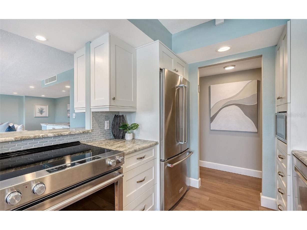 1750 Benjamin Franklin Drive #6F Sarasota FL 34236 - GULF A4650702 image15