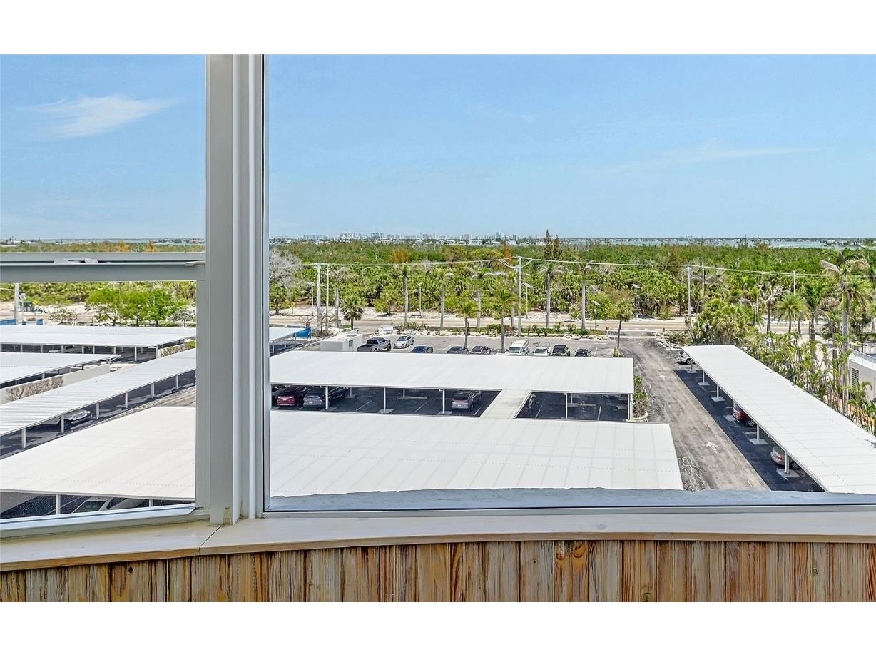 1750 Benjamin Franklin Drive #6F Sarasota FL 34236 - GULF A4650702 image4