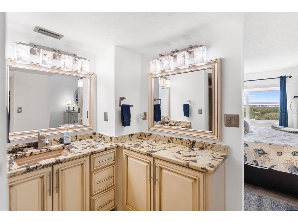 1750 Benjamin Franklin Drive #6G Sarasota FL 34236 A4670249 image22