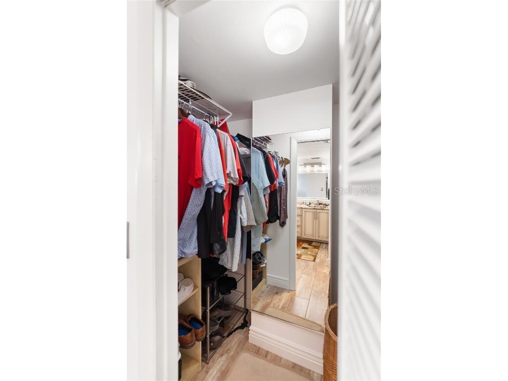 1750 Benjamin Franklin Drive #6G Sarasota FL 34236 A4670249 image23