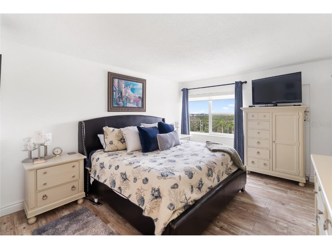 1750 Benjamin Franklin Drive #6G Sarasota FL 34236 A4670249 image25