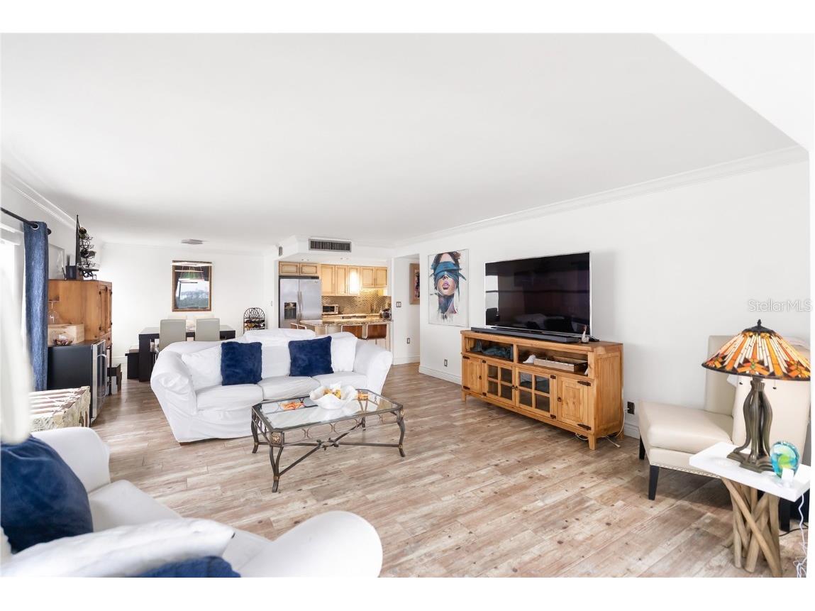 1750 Benjamin Franklin Drive #6G Sarasota FL 34236 A4670249 image33