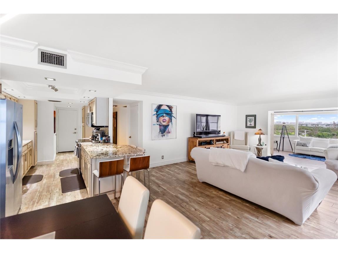 1750 Benjamin Franklin Drive #6G Sarasota FL 34236 A4670249 image48