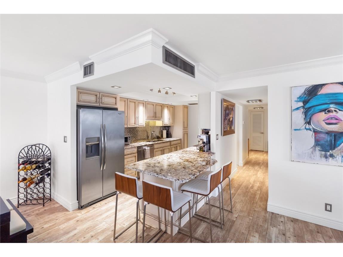 1750 Benjamin Franklin Drive #6G Sarasota FL 34236 A4670249 image6