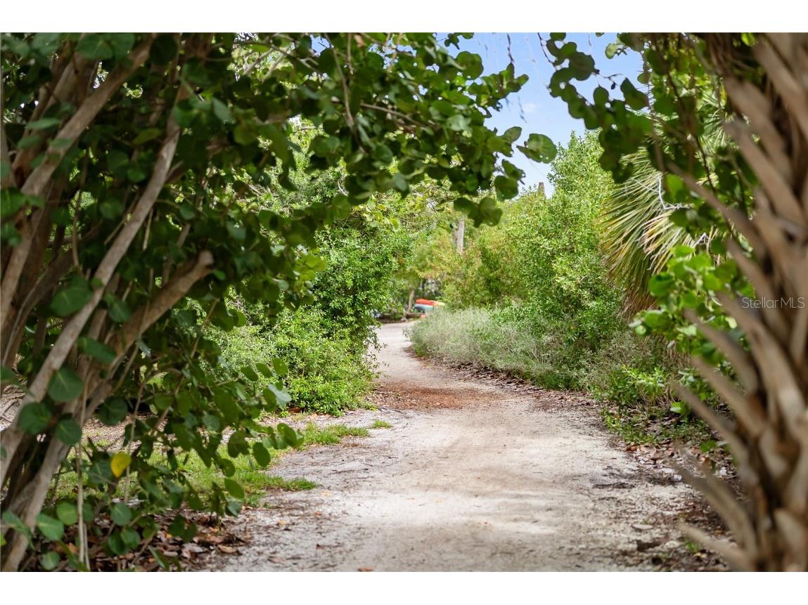 1750 Benjamin Franklin Drive #6G Sarasota FL 34236 A4670249 image82