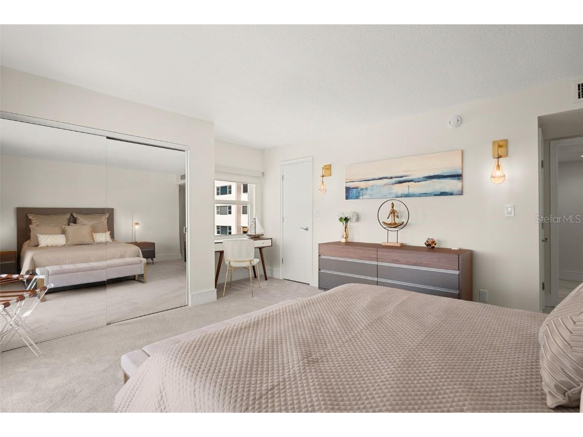 1750 Benjamin Franklin Drive #8D Sarasota FL 34236 A4673871 image24