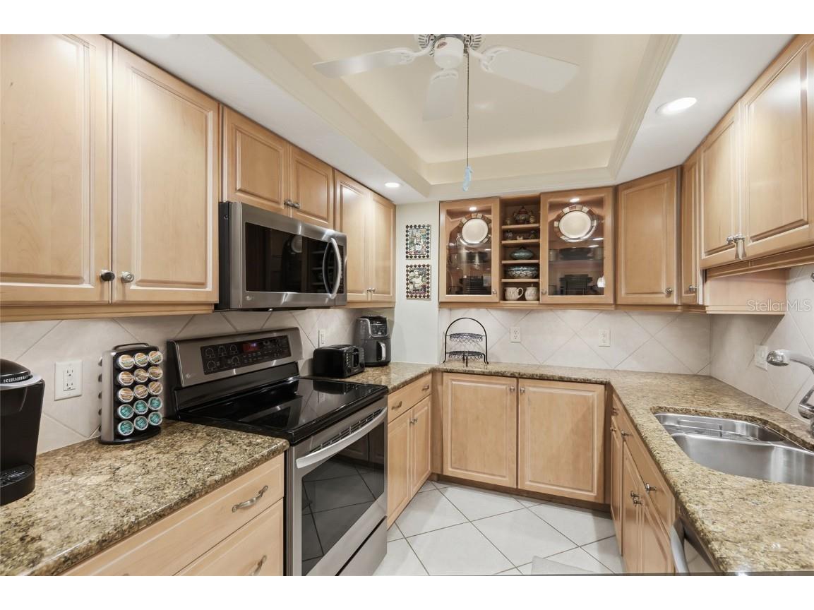 1750 Benjamin Franklin Drive #9B Sarasota FL 34236 A4674245 image11