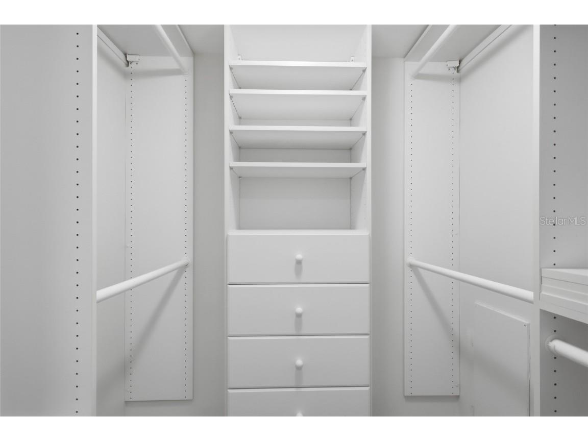 1750 Benjamin Franklin Drive #9B Sarasota FL 34236 A4674245 image24