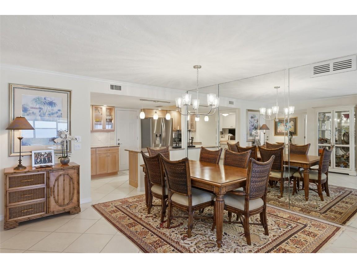 1750 Benjamin Franklin Drive #9B Sarasota FL 34236 A4674245 image9