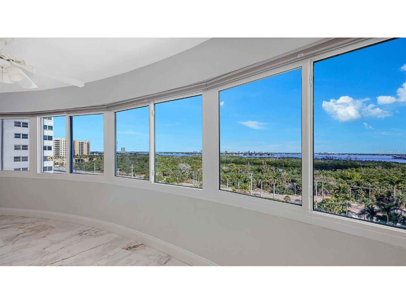 1750 Benjamin Franklin Drive #9F Sarasota FL 34236 - SARASOTA BAY AND GULF OF MEXICO A4674543 image11