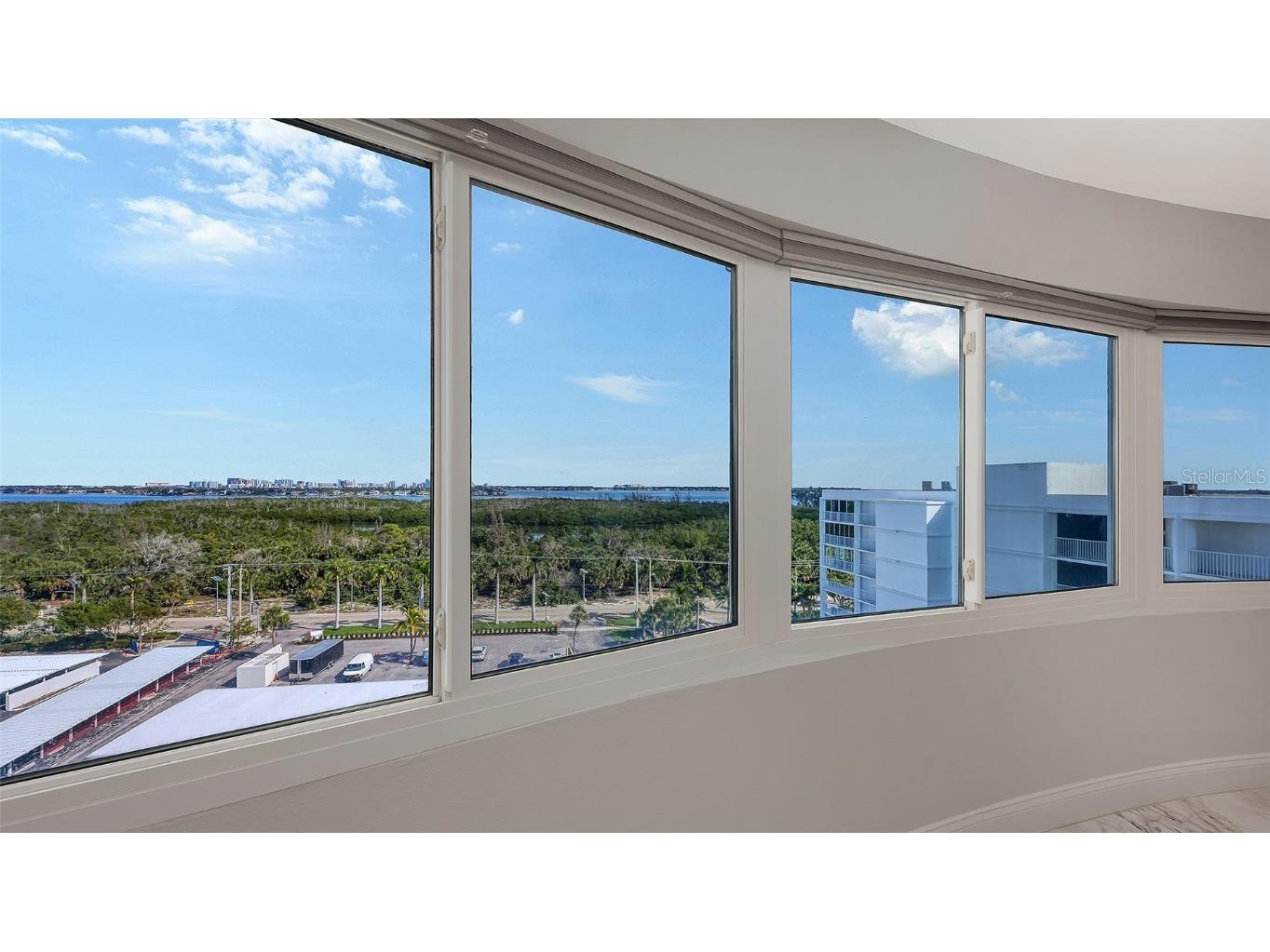 1750 Benjamin Franklin Drive #9F Sarasota FL 34236 - SARASOTA BAY AND GULF OF MEXICO A4674543 image12