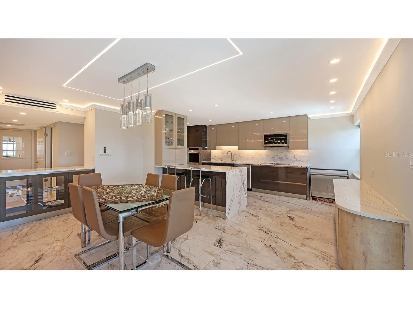 1750 Benjamin Franklin Drive #9F Sarasota FL 34236 - SARASOTA BAY AND GULF OF MEXICO A4674543 image13