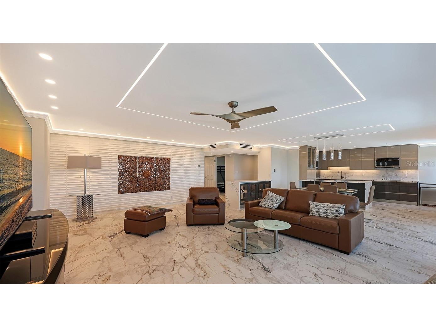 1750 Benjamin Franklin Drive #9F Sarasota FL 34236 - SARASOTA BAY AND GULF OF MEXICO A4674543 image15