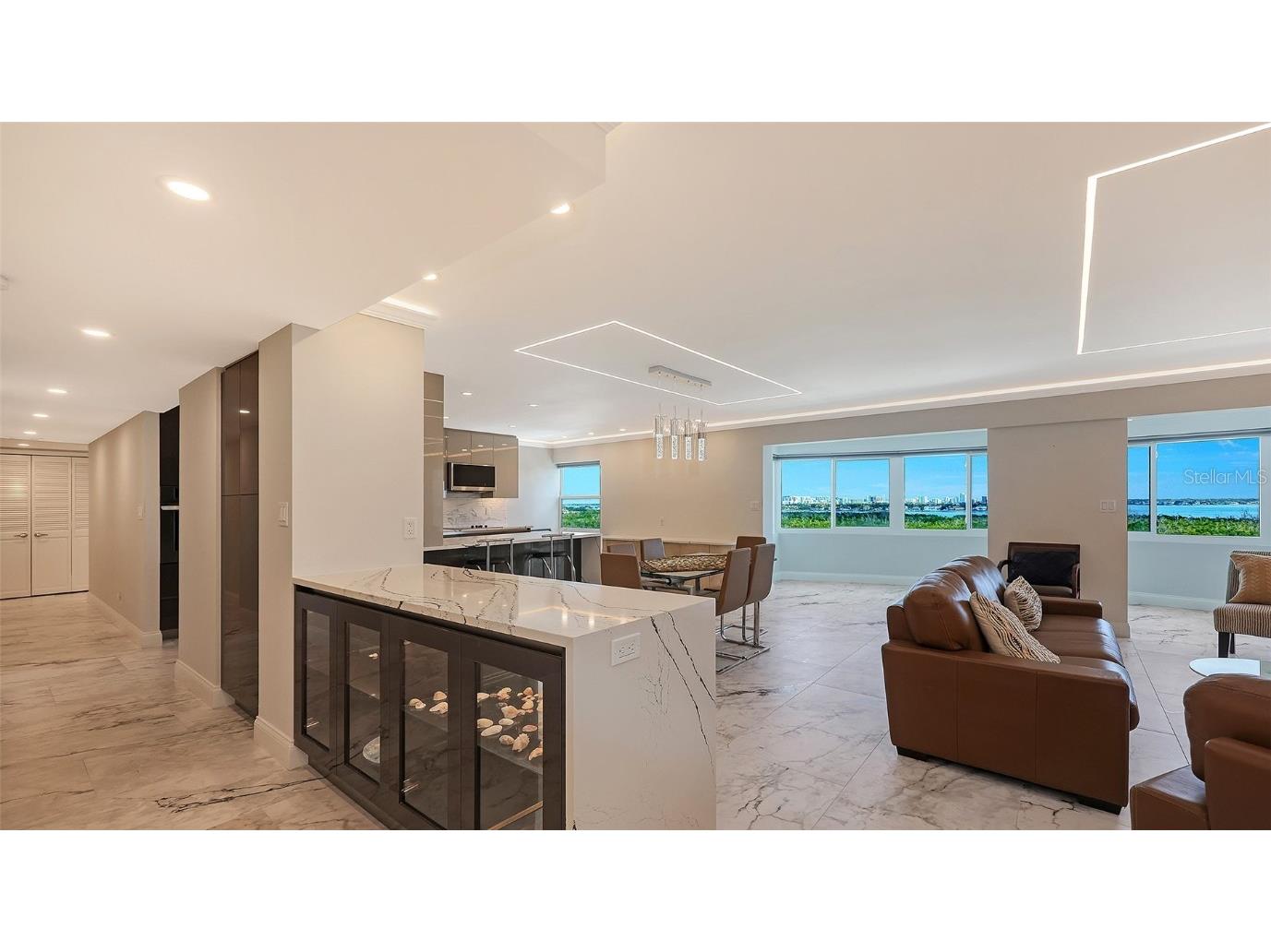 1750 Benjamin Franklin Drive #9F Sarasota FL 34236 - SARASOTA BAY AND GULF OF MEXICO A4674543 image17