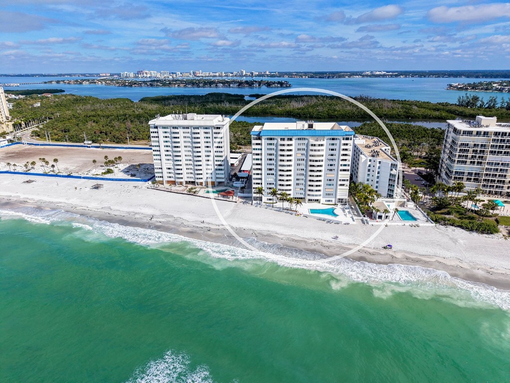 1750 Benjamin Franklin Drive #9F Sarasota FL 34236 - SARASOTA BAY AND GULF OF MEXICO A4674543 image3