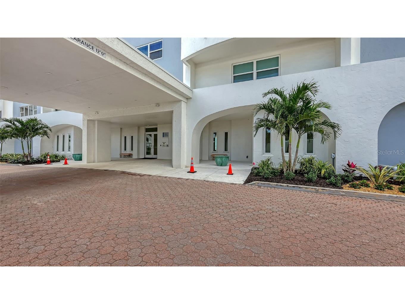 1750 Benjamin Franklin Drive #9F Sarasota FL 34236 - SARASOTA BAY AND GULF OF MEXICO A4674543 image40