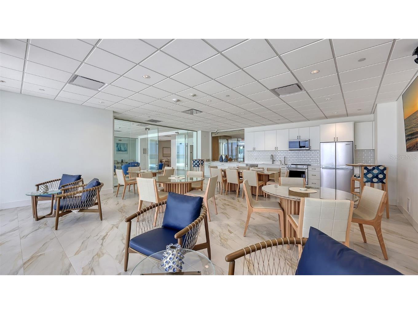 1750 Benjamin Franklin Drive #9F Sarasota FL 34236 - SARASOTA BAY AND GULF OF MEXICO A4674543 image47