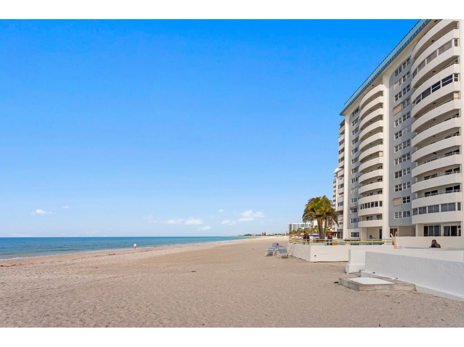 1750 Benjamin Franklin Drive #9G Sarasota FL 34236 - GULF OF MEXICO A4670769 image1