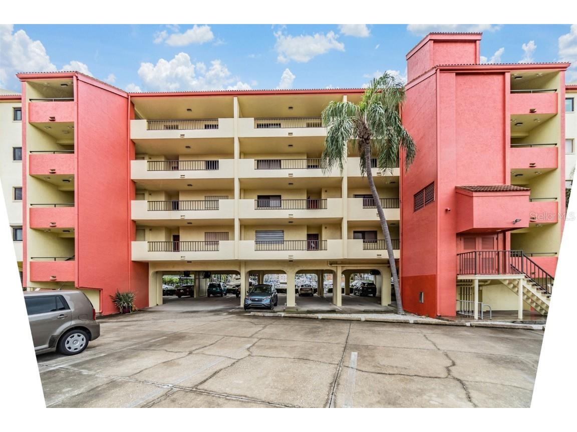 1750 Harbor Place S #204 South Pasadena FL 33707 T3461599 image1