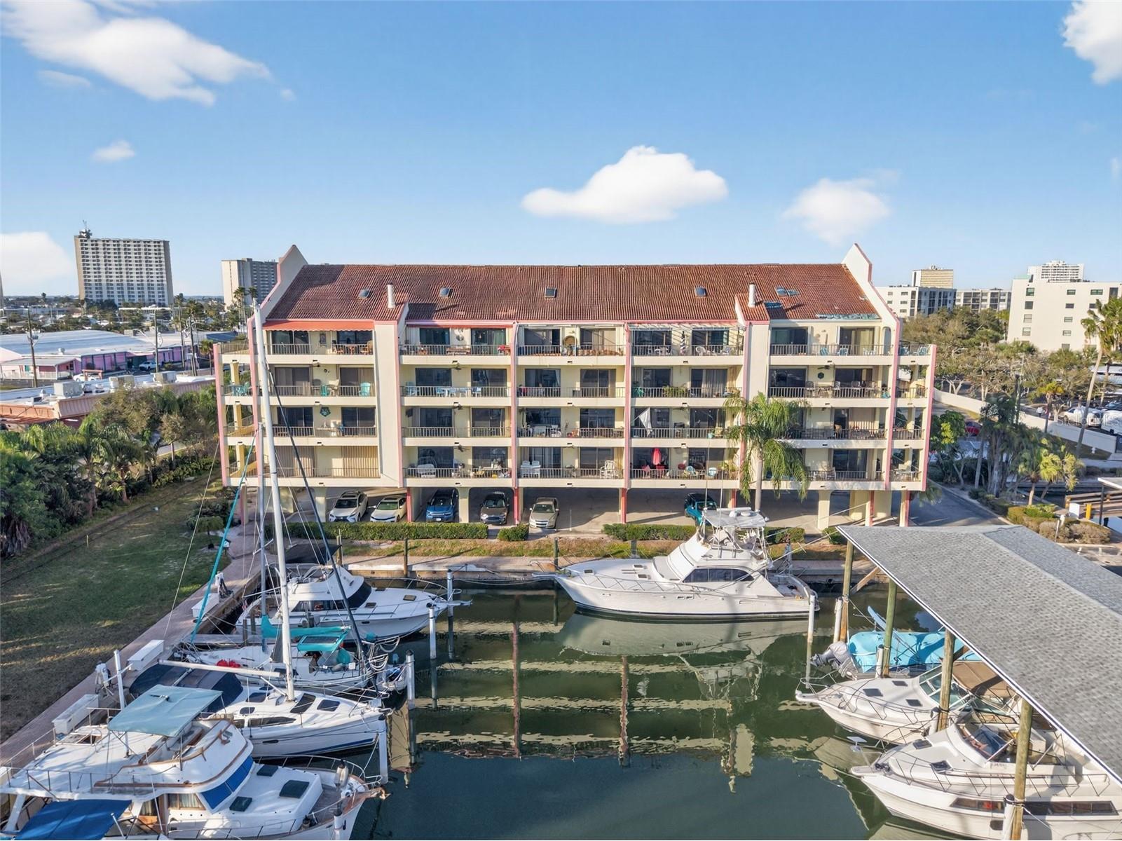 1750 Harbor Place S #303 South Pasadena FL 33707 TB8469338 image1