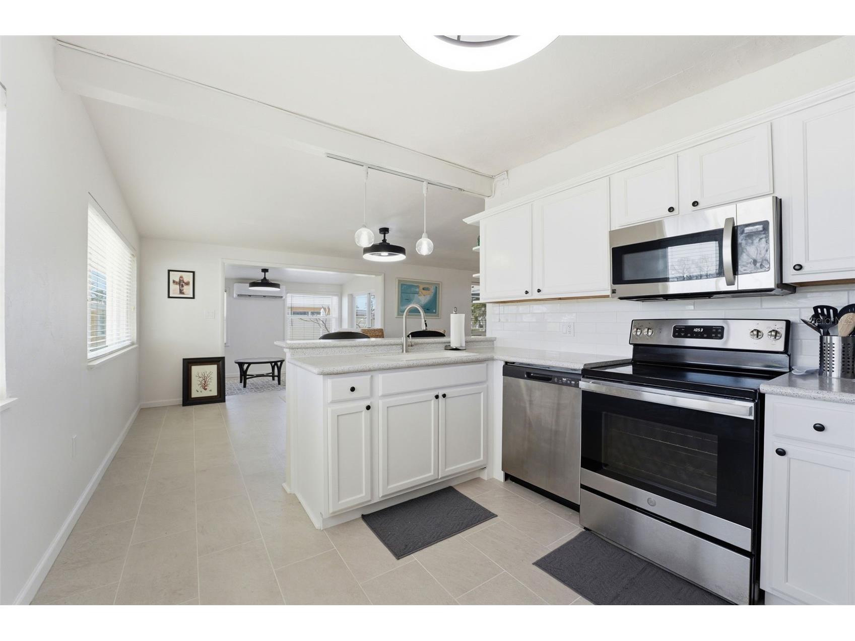 1750 Winstan Avenue Englewood FL 34223 - LEMON BAY ICW GULF OF MEXICO D6146755 image5